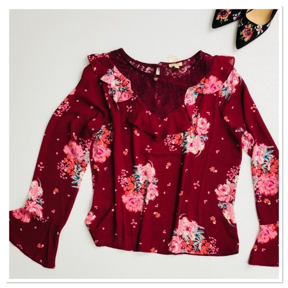 Tops - Floral print blouse ruffle lace trim bell sleeve